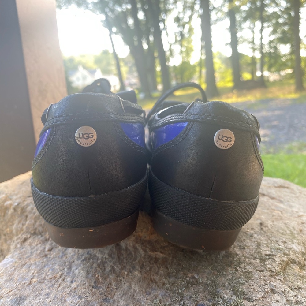Women’s UGG Moccasins - Size 7 - Picture 5 of 7